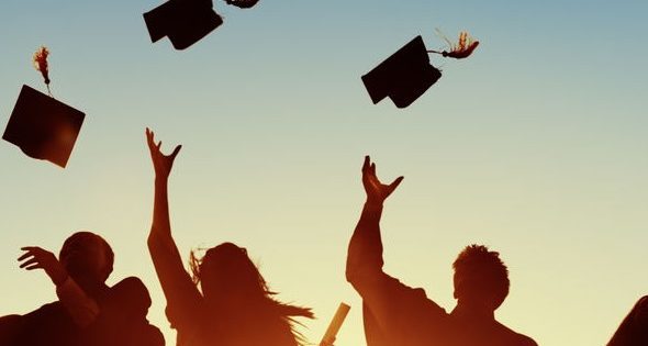 Alumnos recién graduados